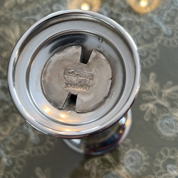 Silver plate vase in lovely condition - Picture 6 of 8